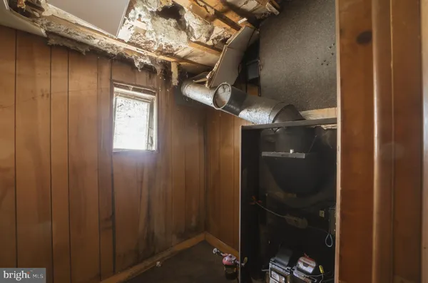 a view of a bathroom