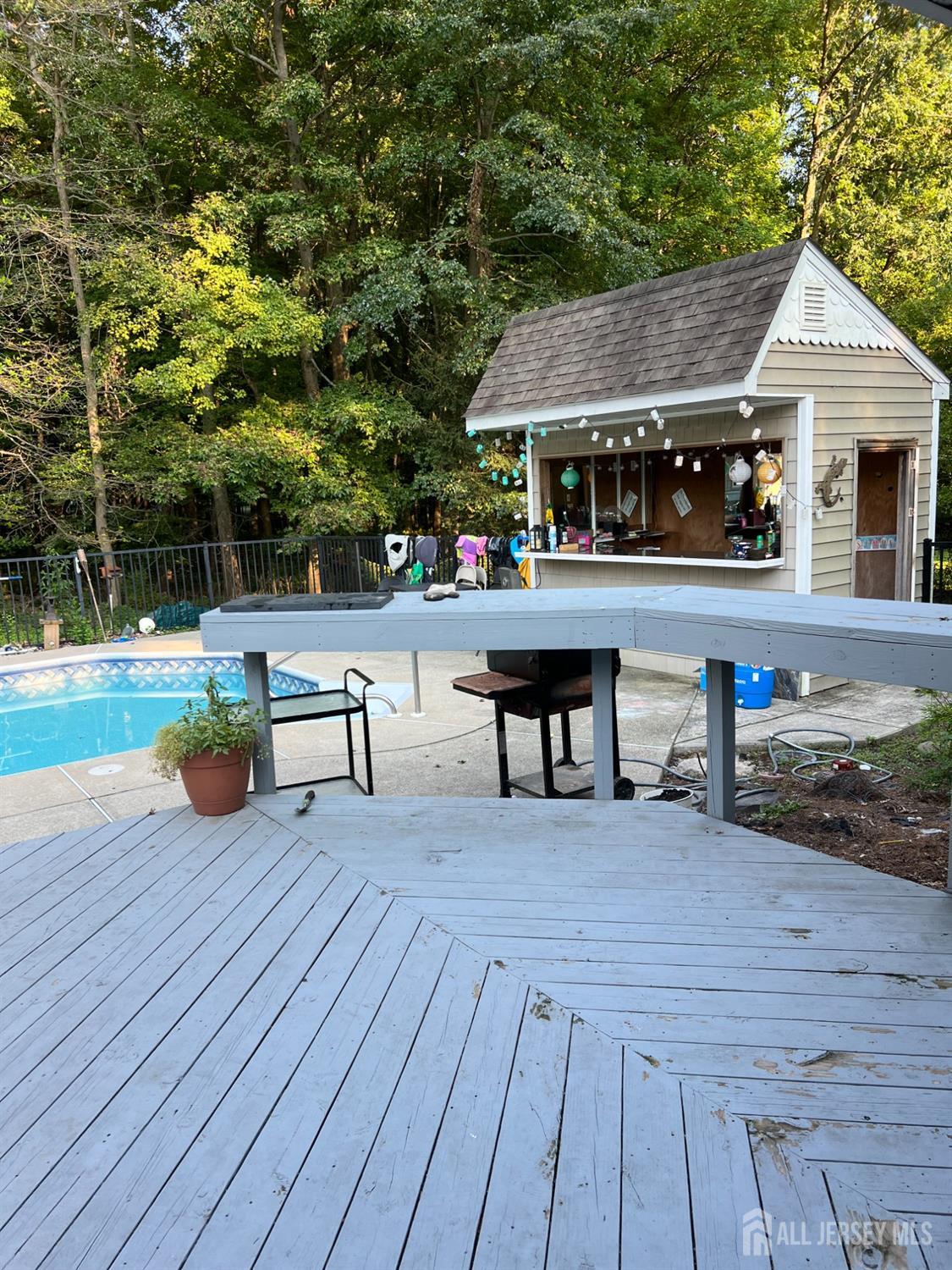 41 Stockton Road Kendall Park, NJ 08824 - Photo 5 of 21 Gallery Image 5