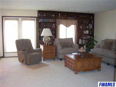 5505 Oak Fall Road Fort Wayne, IN 46845 - Photo 4 of 7