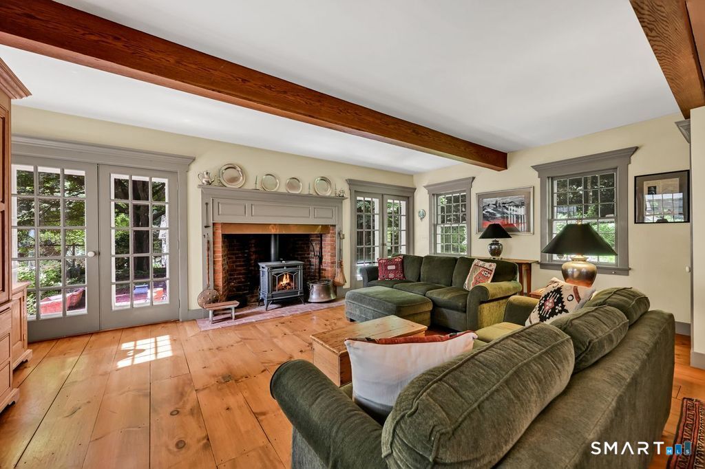 40 Ruffin Road Woodbury, CT 06798 - Photo 6 of 40