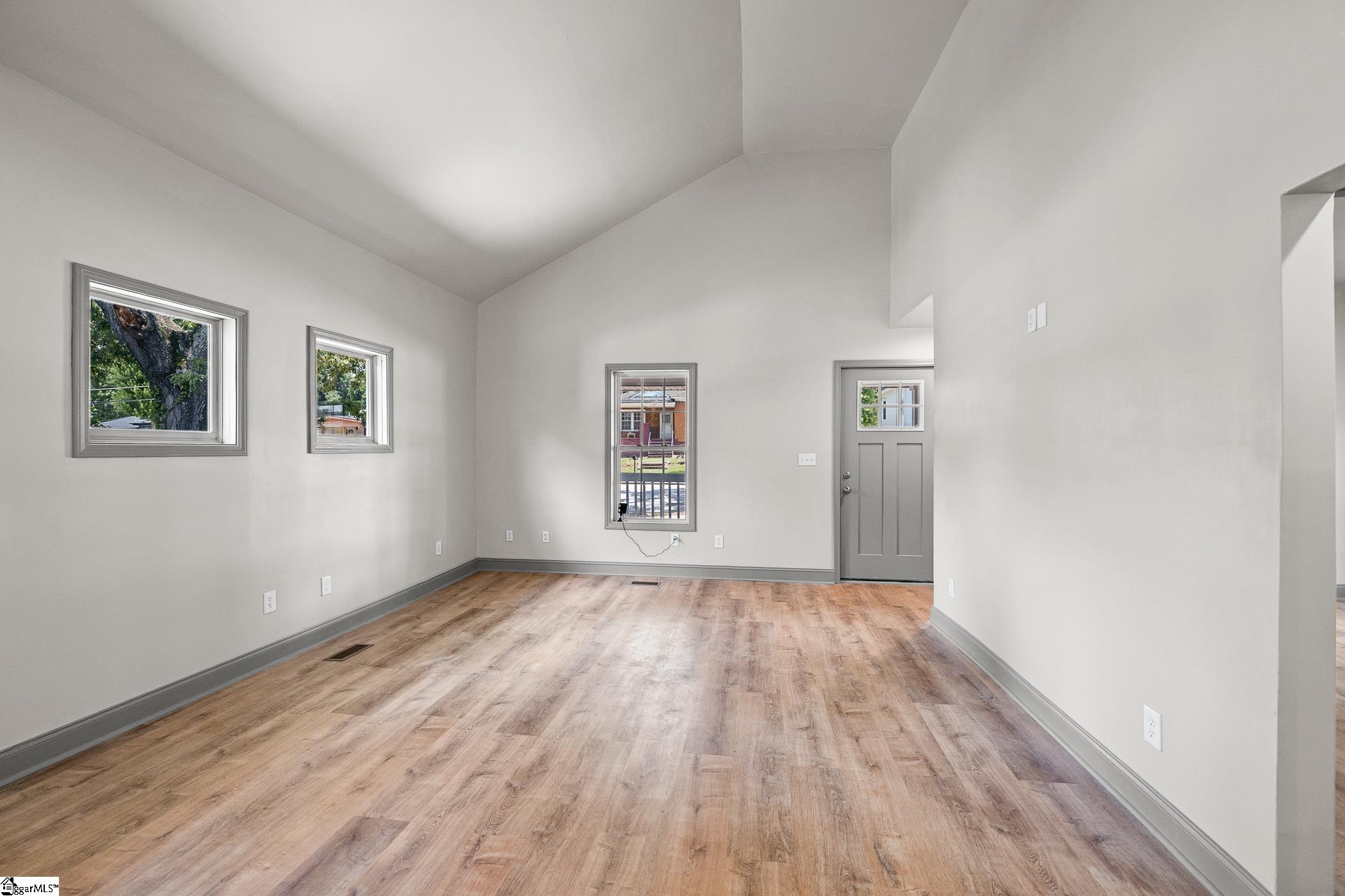 608 Easley Bridge Road Greenville, SC 29611 - Photo 6 of 29
