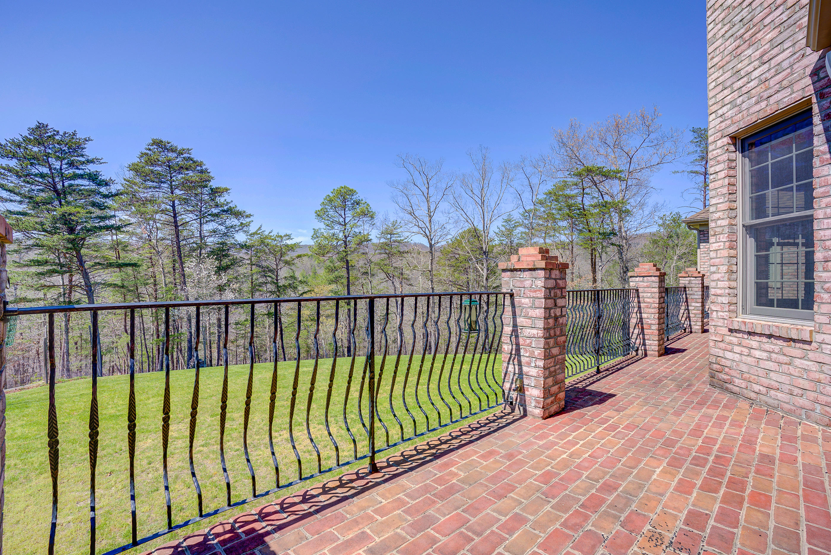 2851 New Ridge Road Elliston, VA 24087 - Photo 48 of 58 a view of a wooden fence