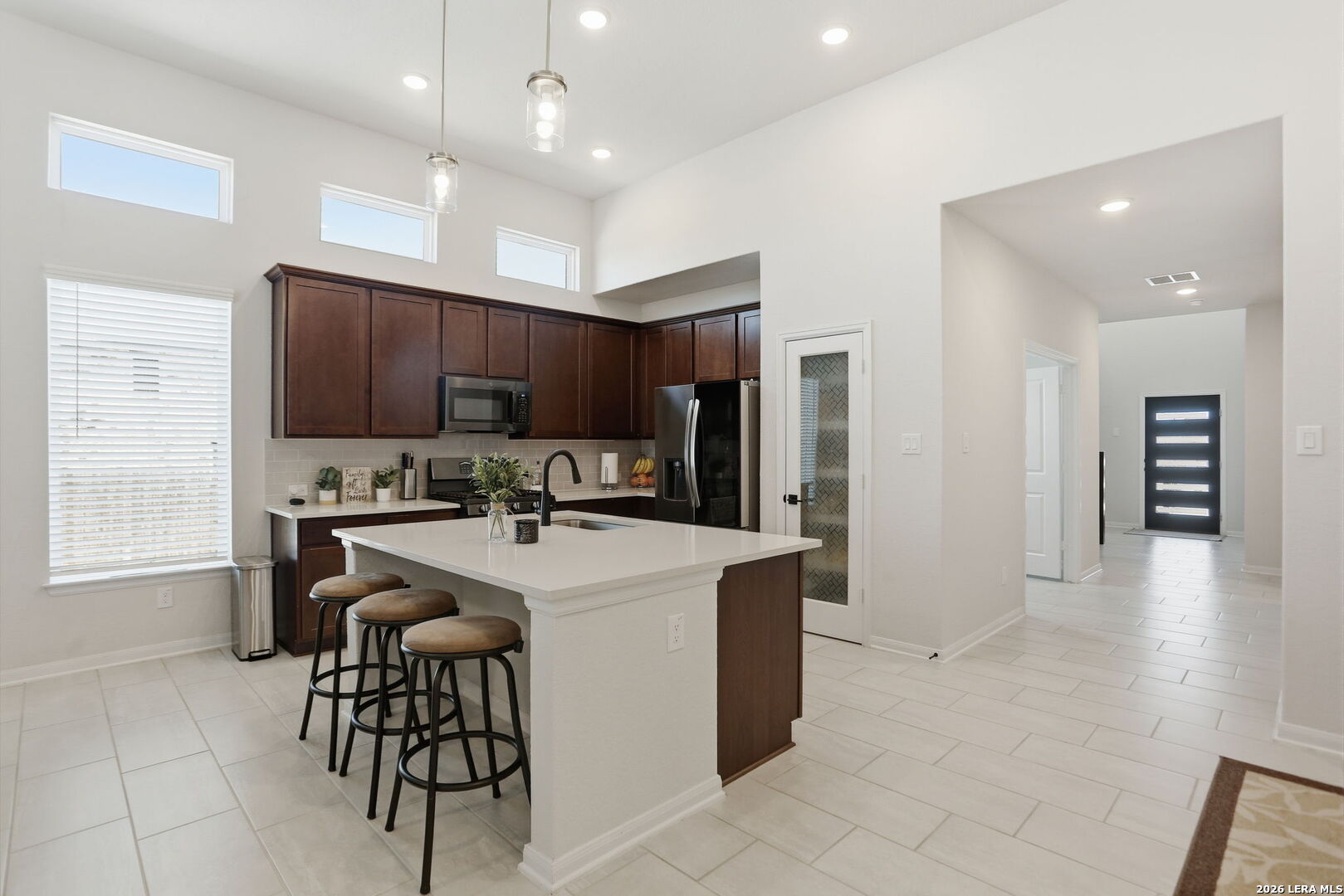 1615 Lawnside Road San Antonio, TX 78245 - Photo 9 of 30