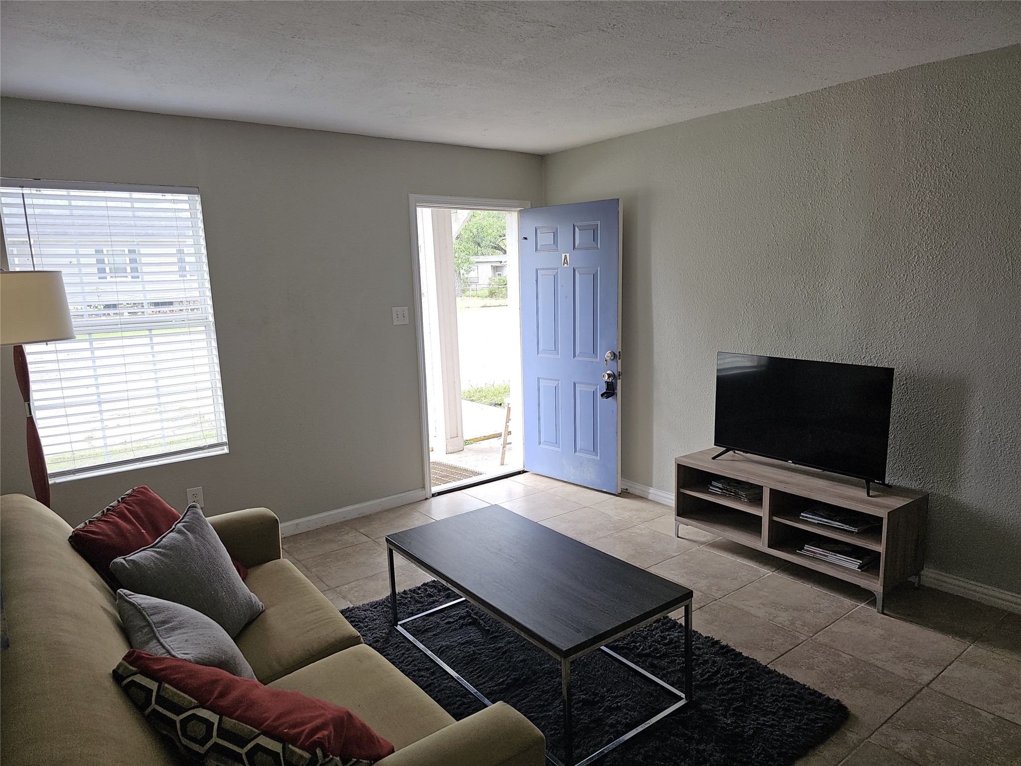1502 Oleander, Unit A La Marque, TX 77568 - Photo 3 of 13