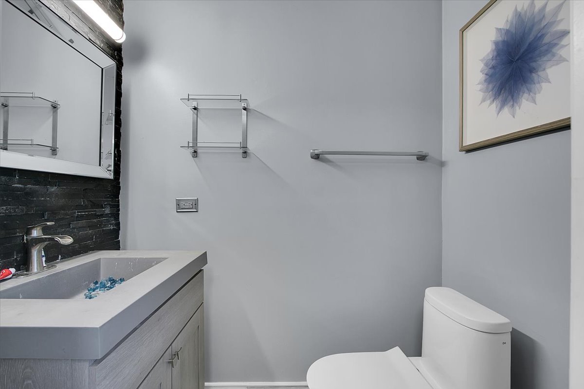 3033 East Hickory Lane Crete, IL 60417 - Photo 15 of 39