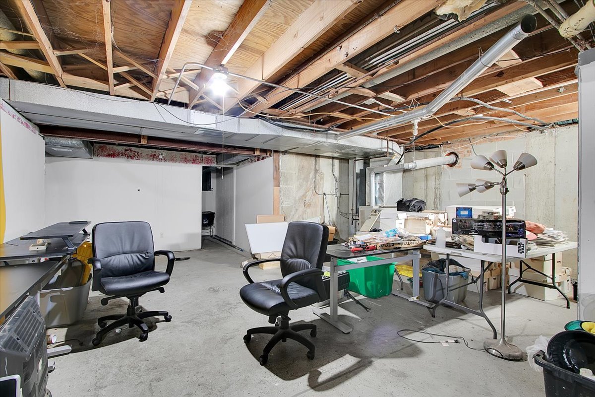 3033 East Hickory Lane Crete, IL 60417 - Photo 19 of 39