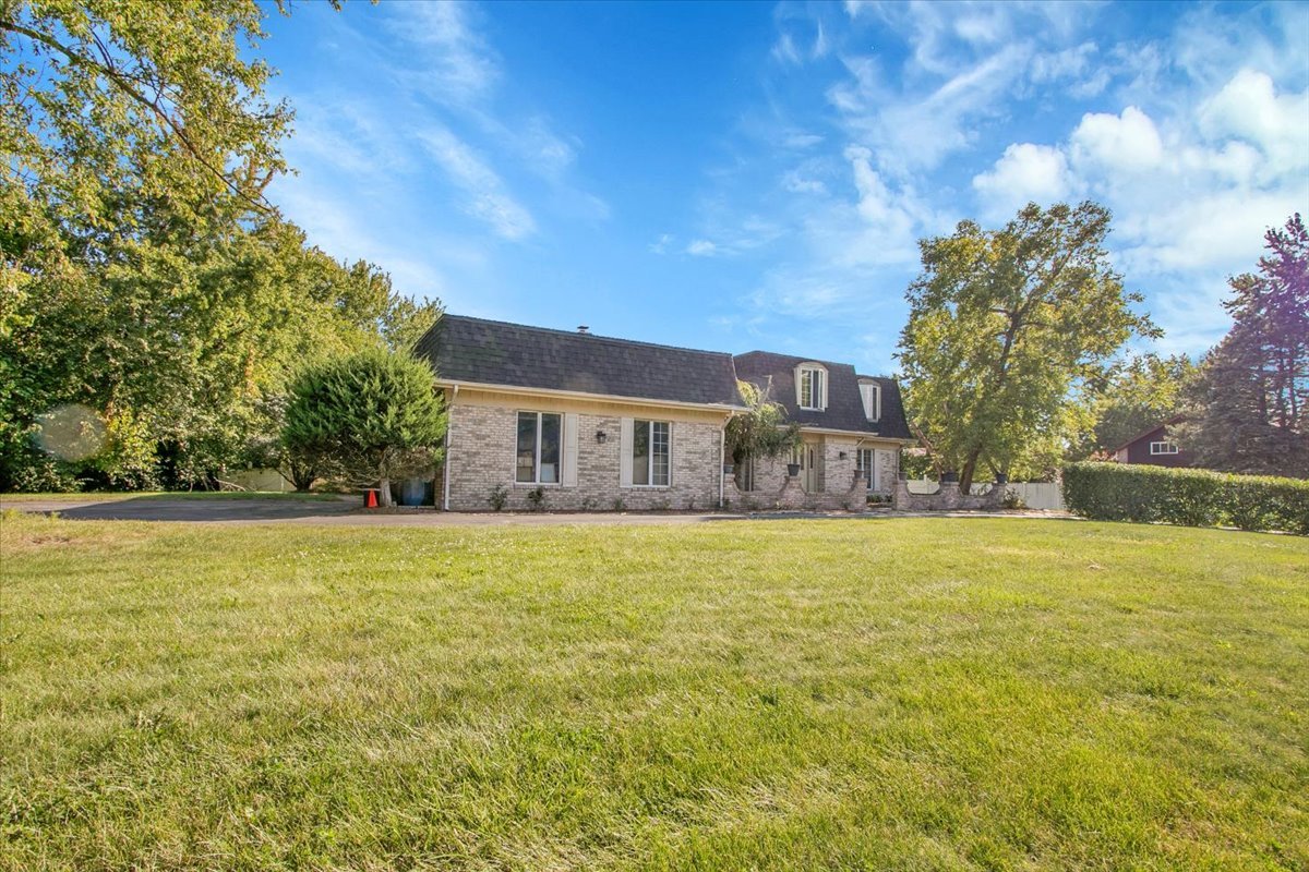 3033 East Hickory Lane Crete, IL 60417 - Photo 4 of 39