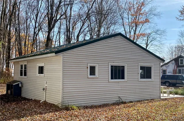 $115,000 | 11 28th Street, Constantia, NY 13044