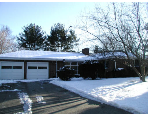 510 Chadwick Road Haverhill, MA 01835 - Photo 1 of 8 Gallery Image 1