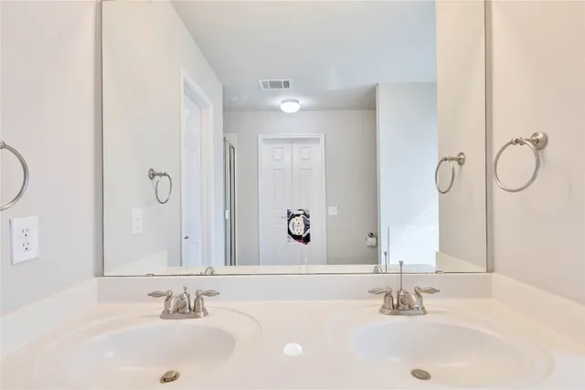 $325,875 | 7537 South Glenn Street, Austin, TX 78744