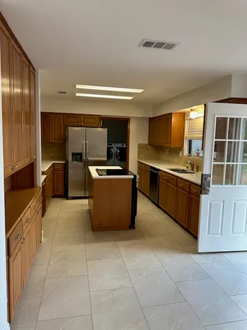 $3,600 | 7605 Towana Circle, Austin, TX 78736