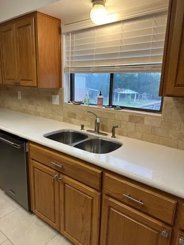 $3,600 | 7605 Towana Circle, Austin, TX 78736