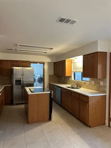 $3,600 | 7605 Towana Circle, Austin, TX 78736