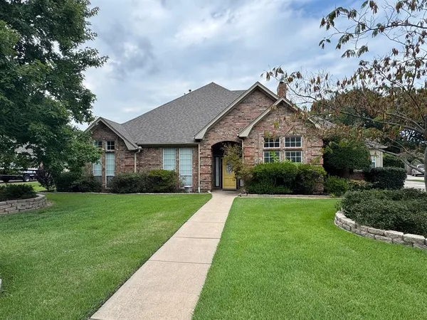 $450,000 | 2865 Oak Creek Drive, Paris, TX 75462