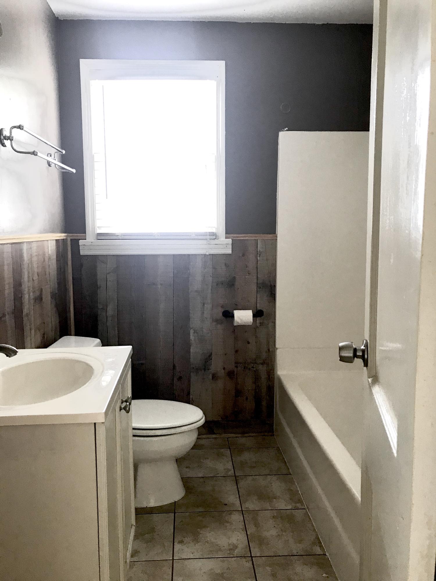 5705 Ridgefield Road Knoxville, TN 37912 - Photo 13 of 18 Updated Bathroom
