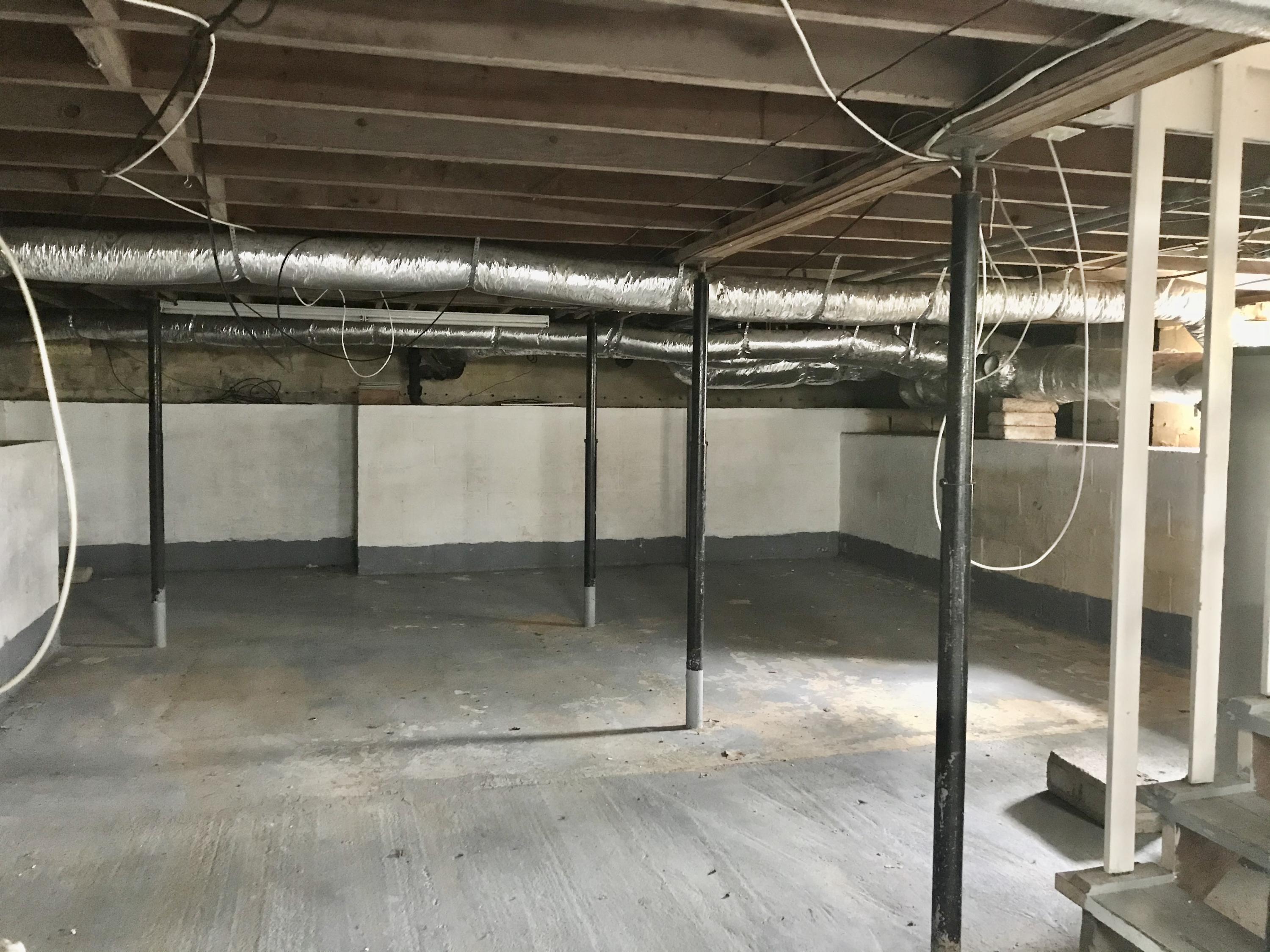 5705 Ridgefield Road Knoxville, TN 37912 - Photo 14 of 18 Basement