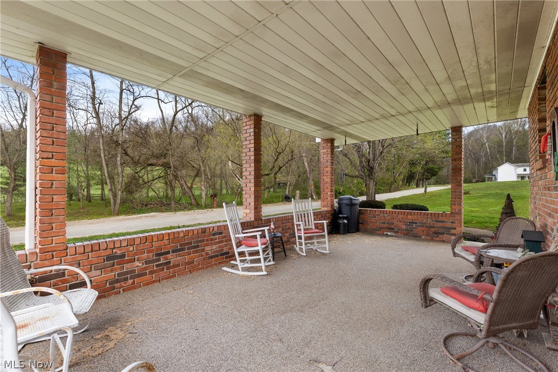 55291 Town Hill Road Jacobsburg, OH 43933 - Photo 6 of 38