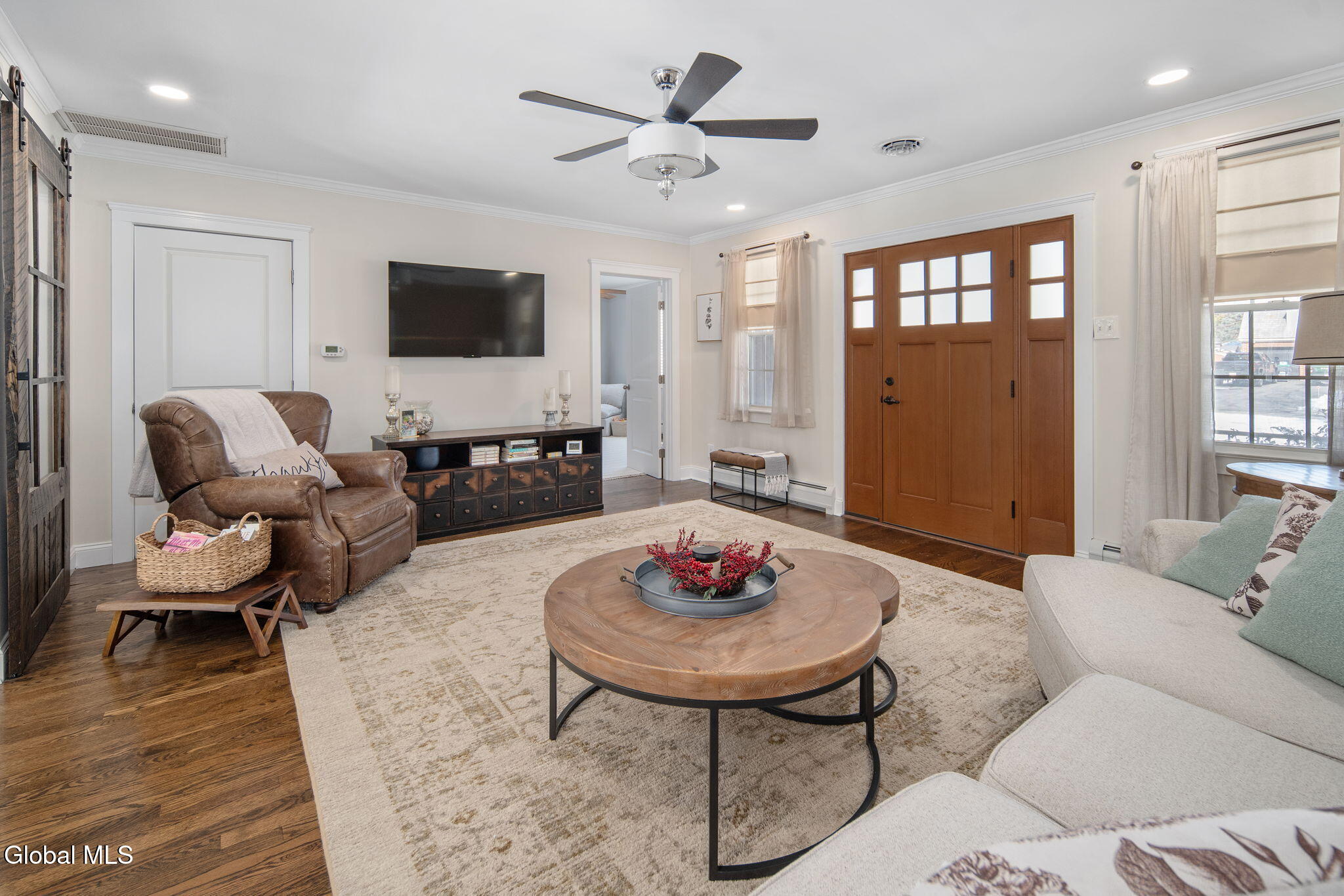 274 Osborne Road Colonie, NY 12211 - Photo 15 of 44 7-274OsborneRd_07