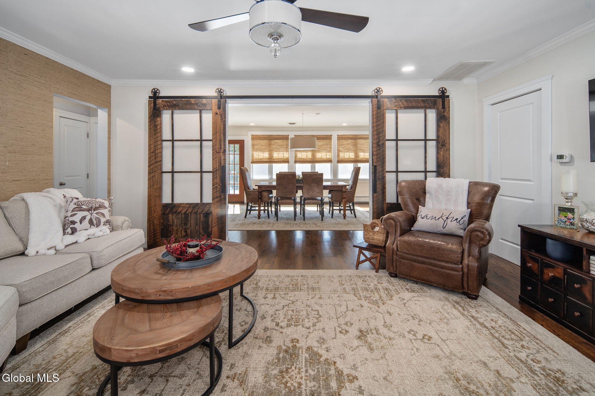 274 Osborne Road Colonie, NY 12211 - Photo 16 of 44 8-274OsborneRd_08