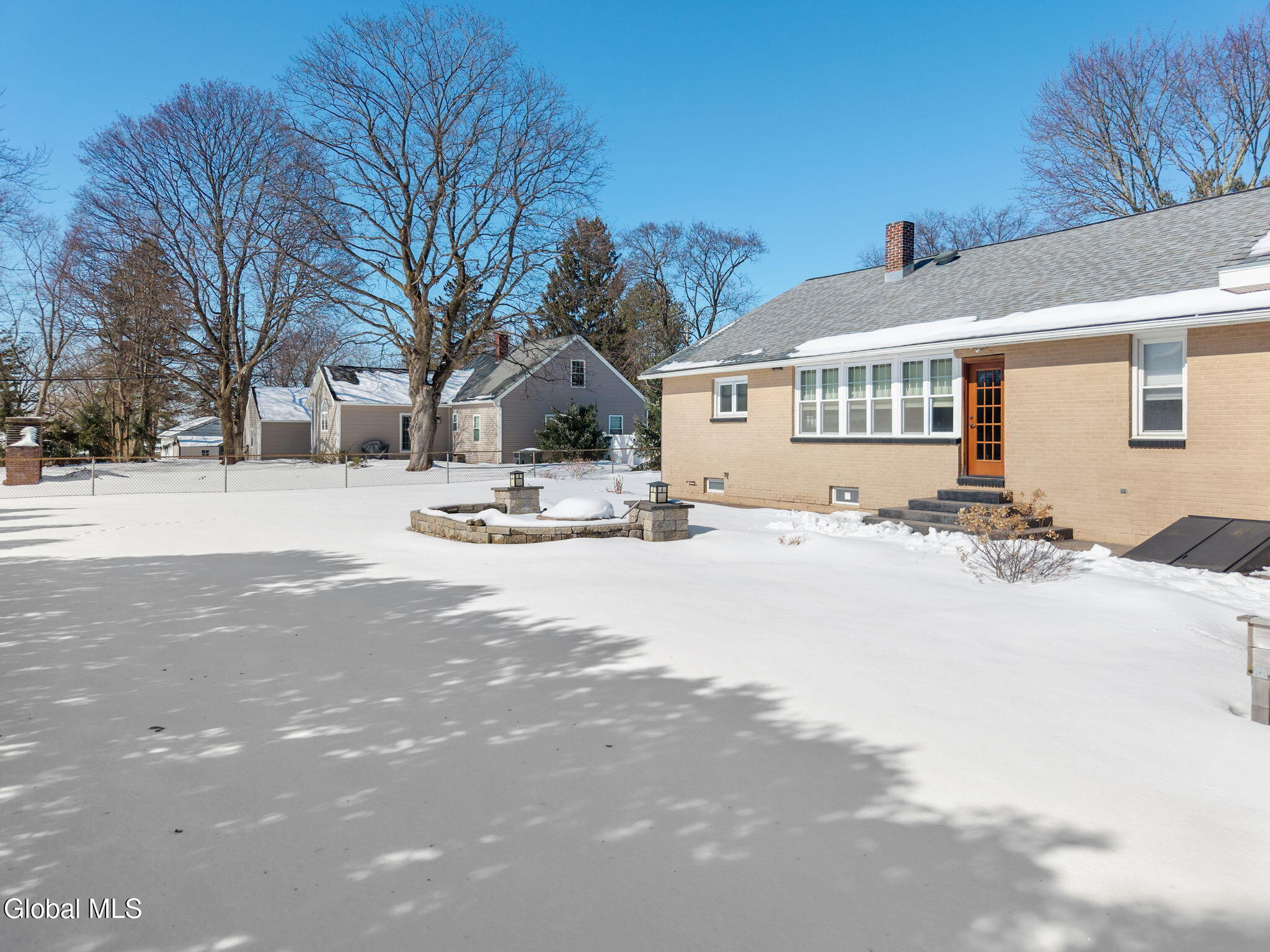 274 Osborne Road Colonie, NY 12211 - Photo 35 of 44 35-274OsborneRd_35