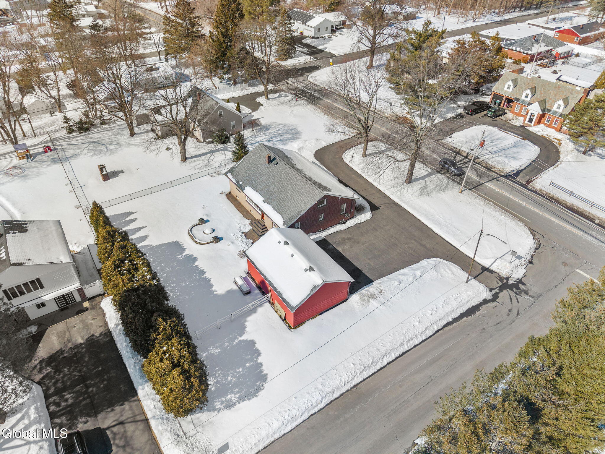 274 Osborne Road Colonie, NY 12211 - Photo 39 of 44 43-274OsborneRd_43