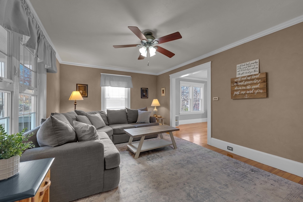 113 Bay State Road Worcester, MA 01606 - Photo 13 of 34 a living room with furniture and a window