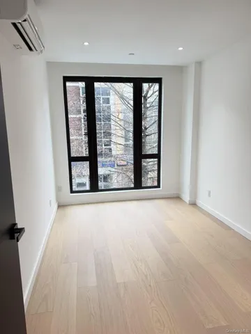 $910,000 | 108-15 72nd Avenue, Unit 4C | Forest Hills