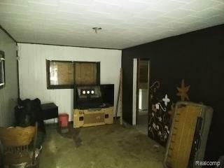 21.5 East Cicotte Street River Rouge, MI 48218 - Photo 9 of 17