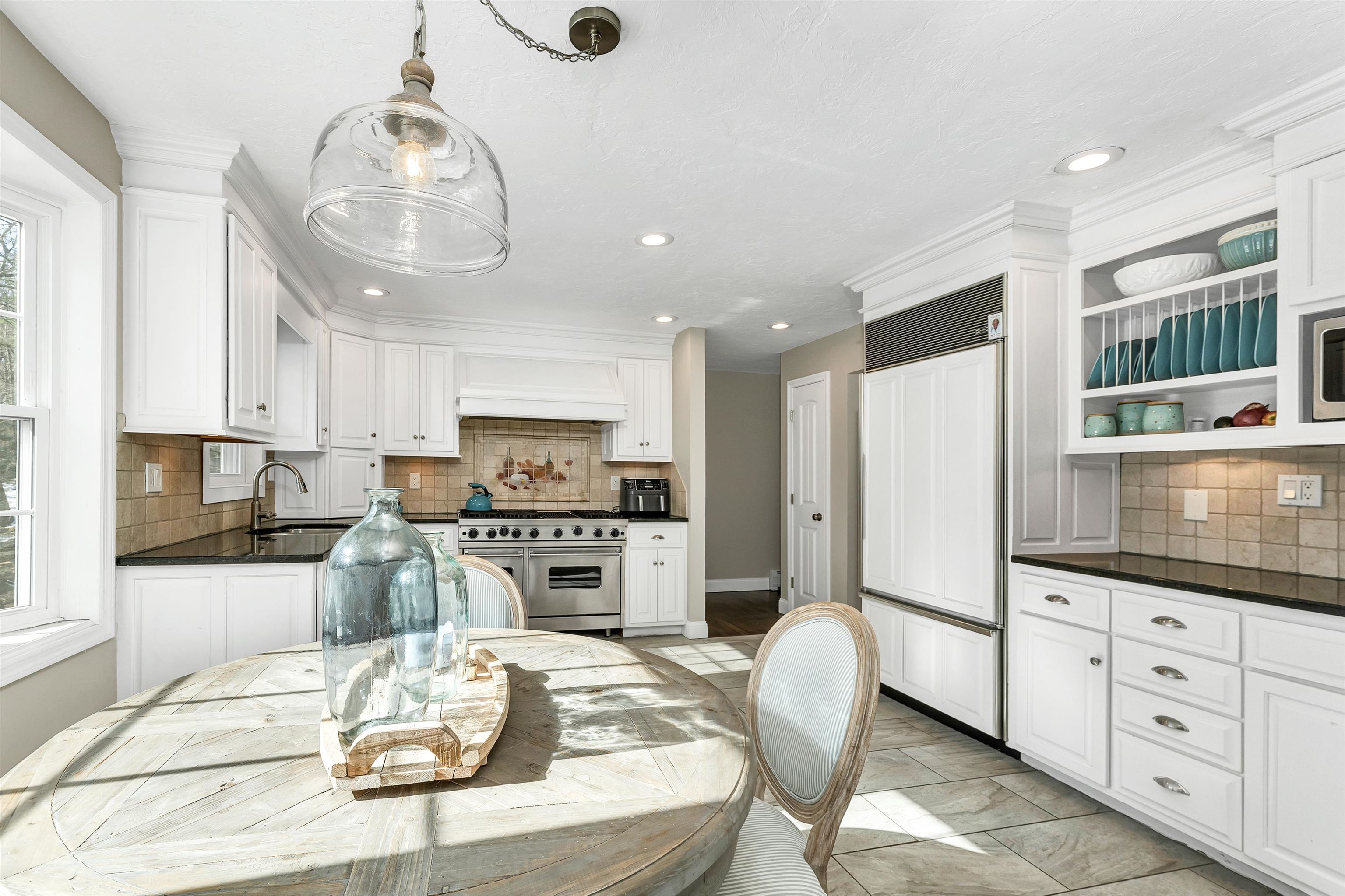 11 Forest Drive Hampton, NH 03842 - Photo 2 of 40