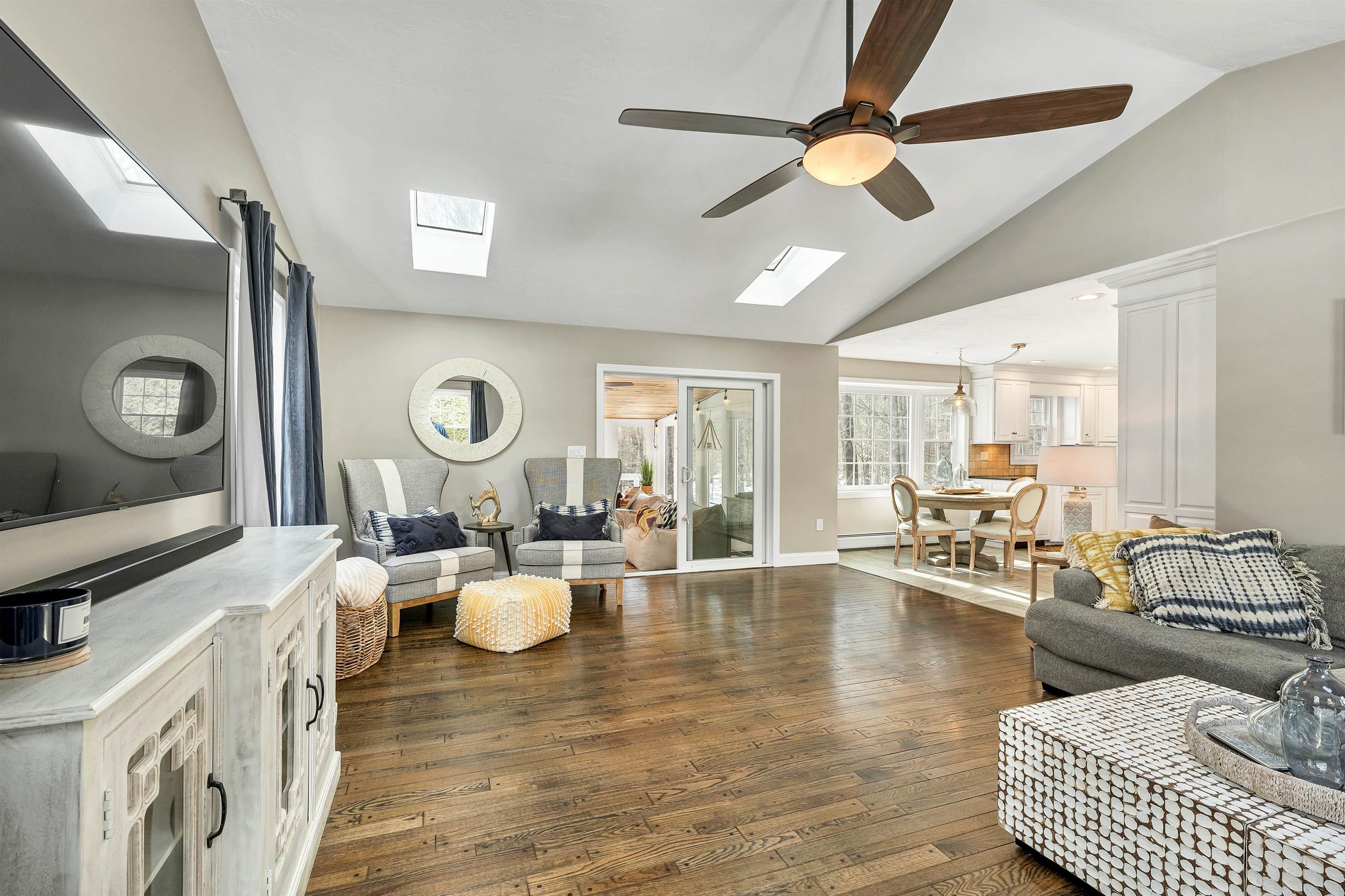 11 Forest Drive Hampton, NH 03842 - Photo 9 of 40