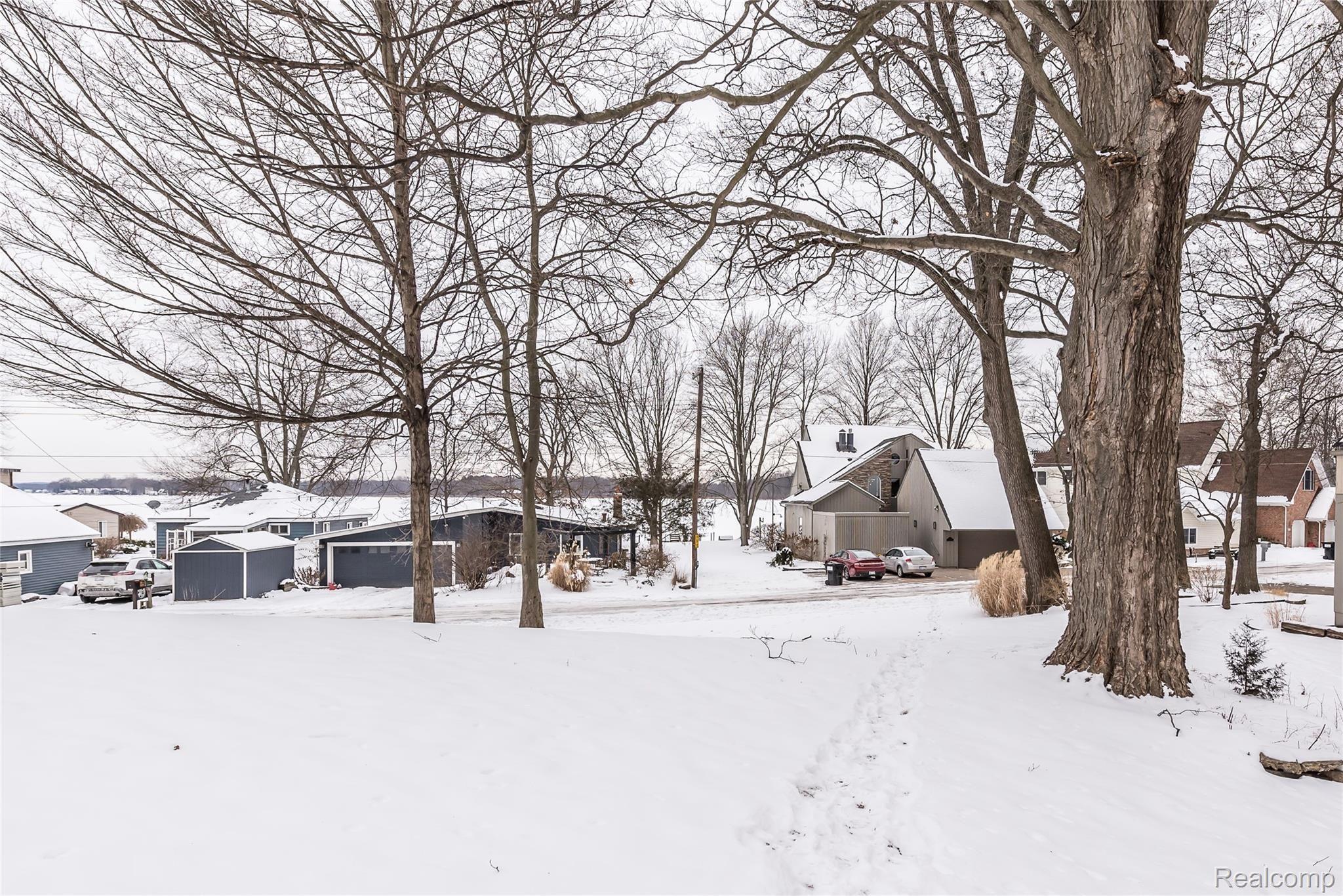 11344 Mcgregor Road Pinckney, MI 48169 - Photo 12 of 43 DSC_8350.jpg