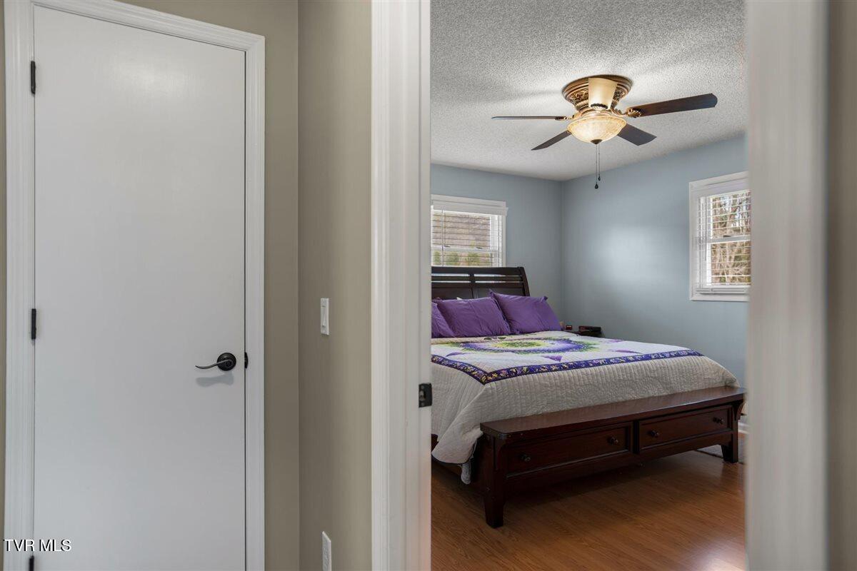 109 Valmar Road Unicoi, TN 37692 - Photo 41 of 67 18-WBP-Valmar-52