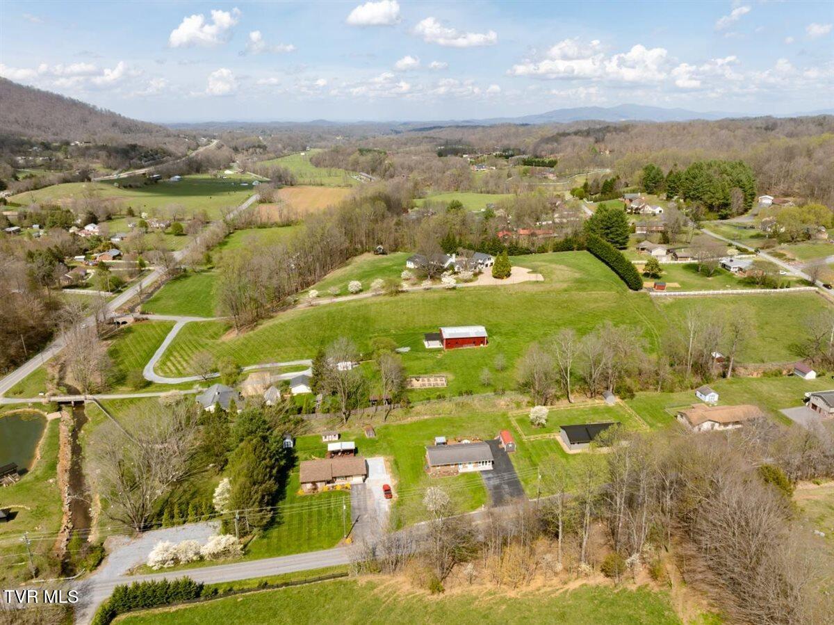 109 Valmar Road Unicoi, TN 37692 - Photo 61 of 67 61-WBP-Valmar-9