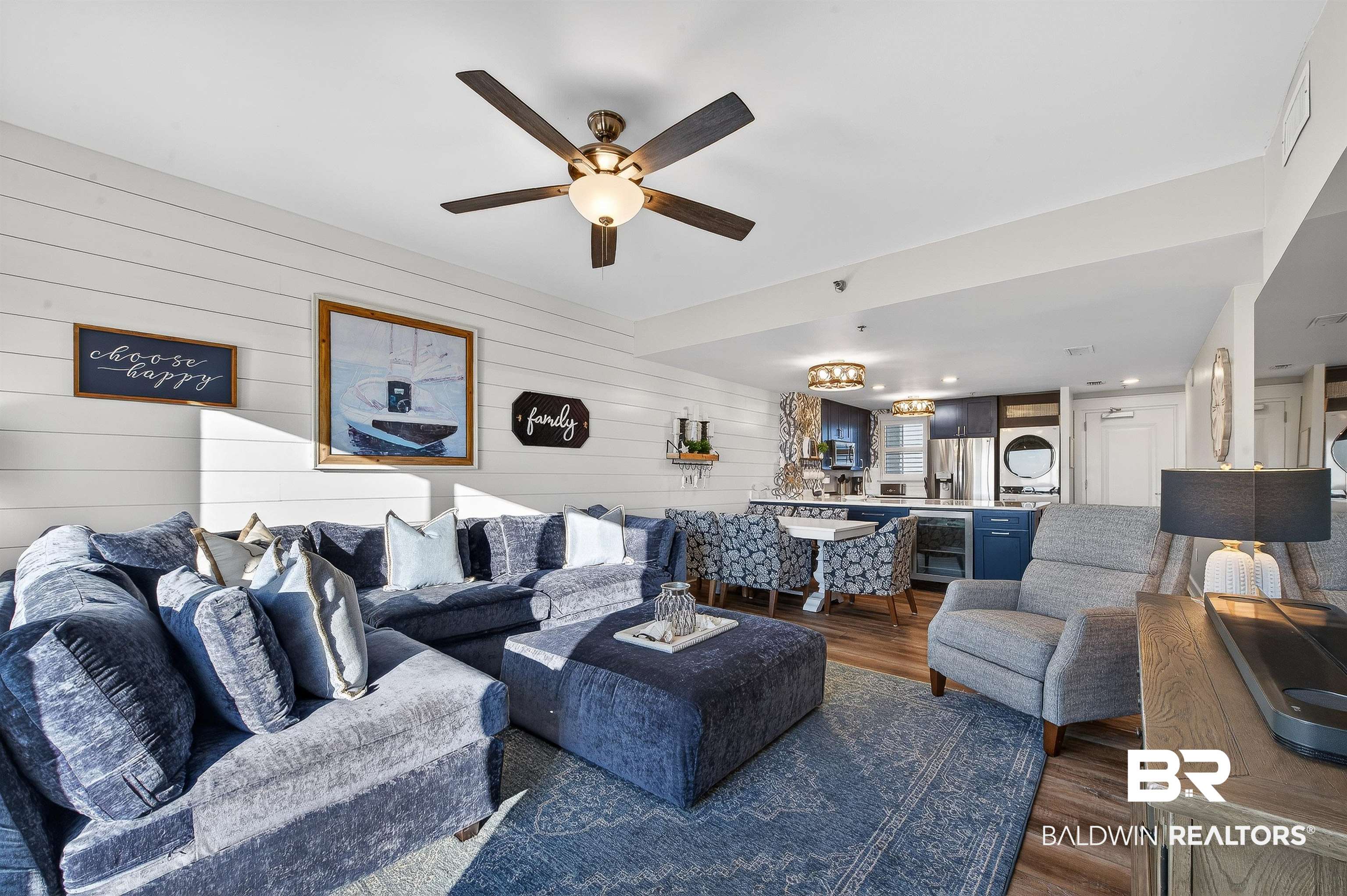 815 Plantation Road, Unit 604 Gulf Shores, AL 36542 - Photo 9 of 86 Living Room