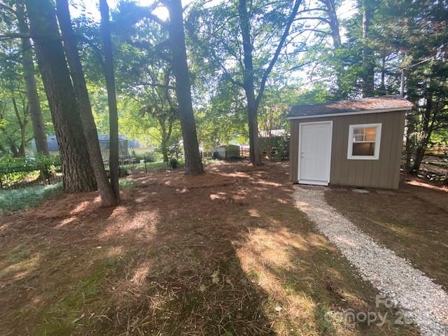 709 Falls Church Road Charlotte, NC 28270 - Photo 23 of 26 Gallery Image 23