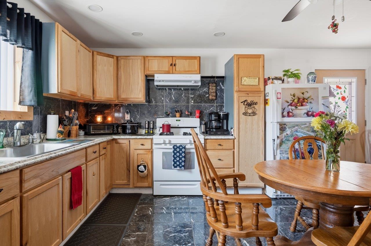 69 Chestnut Hill Road Rochester, NH 03867 - Photo 20 of 30