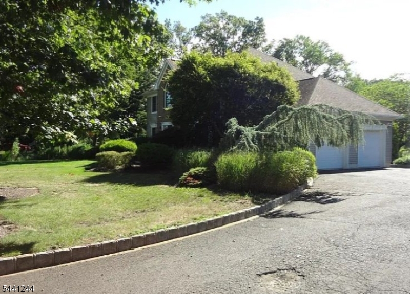 246 Fresh Ponds Road Monroe Township, NJ 08831 - Photo 36 of 37 Gallery Image 36