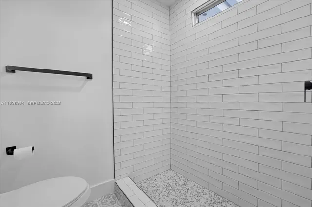 a bathroom with a toilet