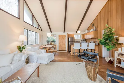 Undisclosed Address, Sag Harbor, NY 11963