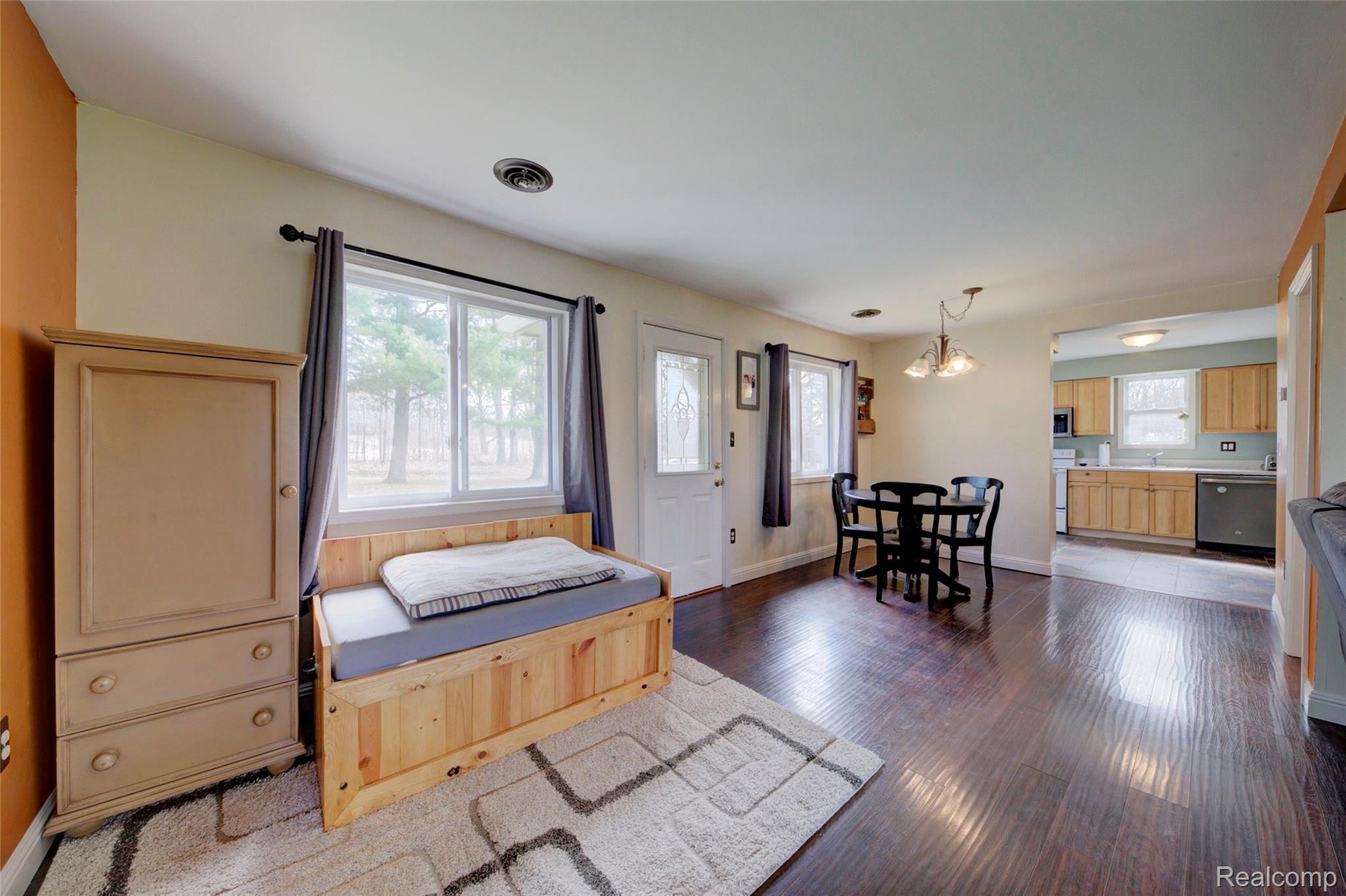 7139 Mabley Hill Road Fenton, MI 48430 - Photo 8 of 35 4H8A6605_6_7.jpg