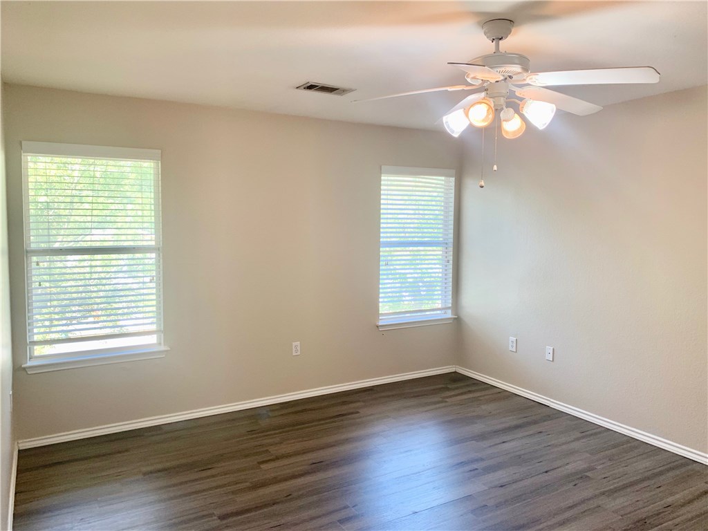 1121 Terry Drive, Unit B Austin, TX 78721 - Photo 12 of 26