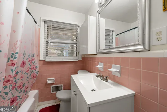 $235,000 | 1101 Lloyd Drive, Forest Park, GA 30297