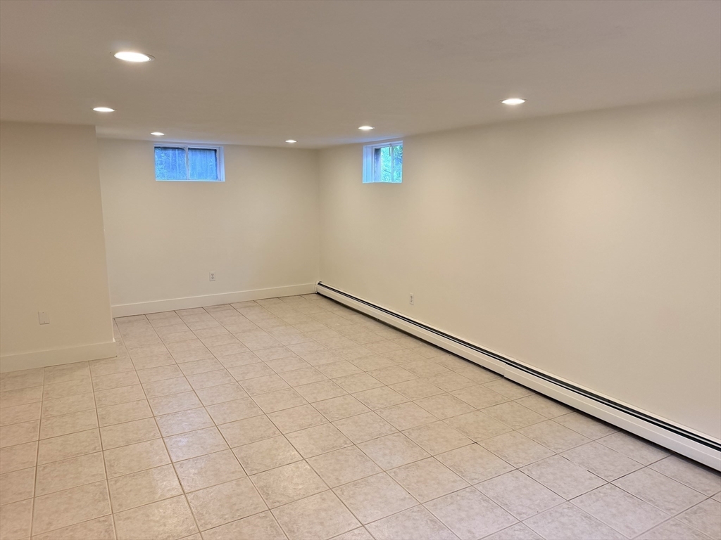 52 Evans Road Marblehead, MA 01945 - Photo 12 of 13