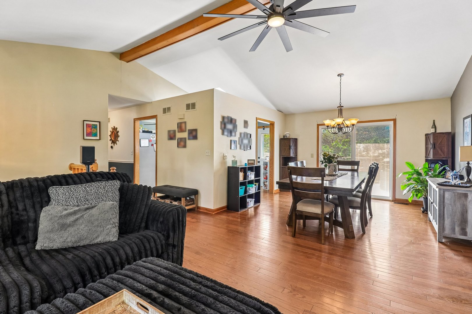 1011 Ridgewood Avenue McHenry, IL 60051 - Photo 3 of 43