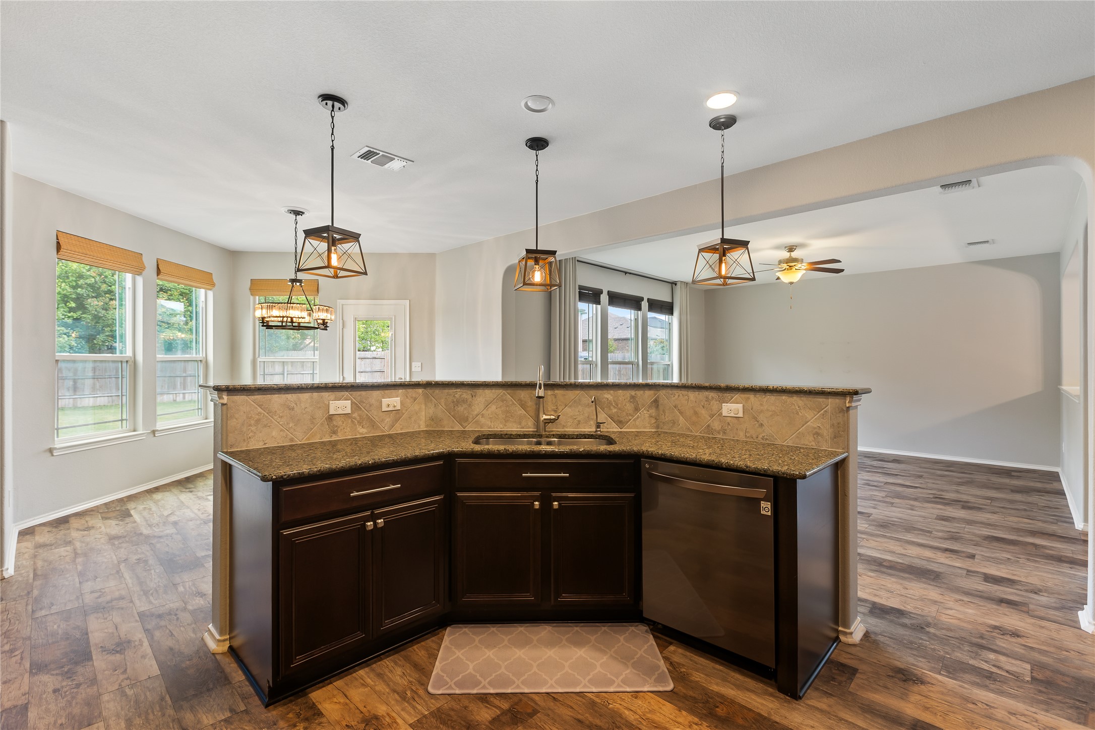 1420 Crested Butte Way Georgetown, TX 78626 - Photo 17 of 39