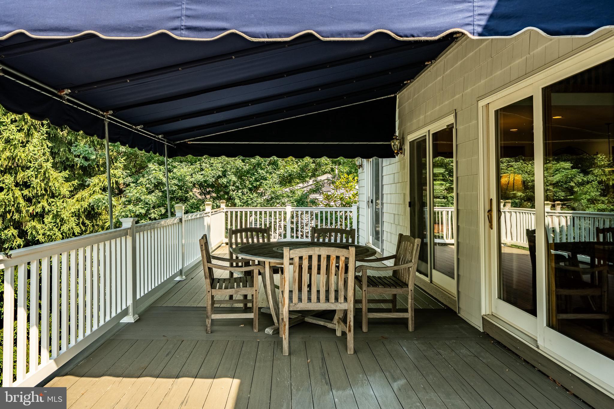 2 River Road Philadelphia, PA 19128 - Photo 12 of 46 a view of a chairs and table in the balcony
