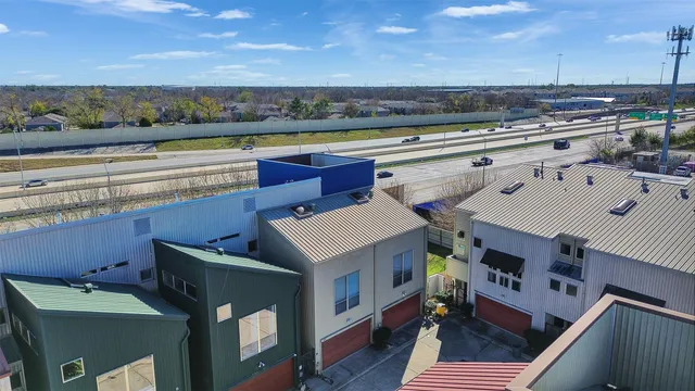 $2,400 | 6935 Yellowstone Way Drive, Houston, TX 77054