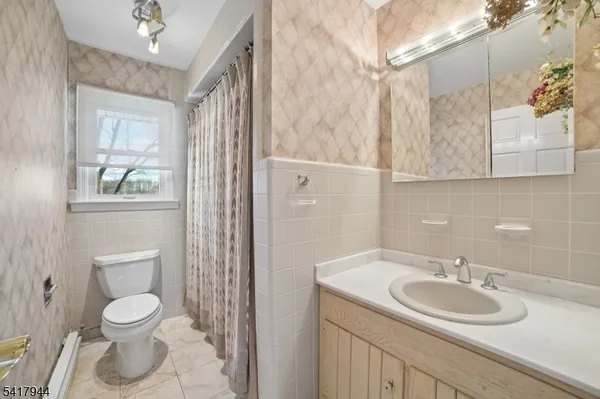 $725,000 | 67 Sun Valley Way, Morris Plains, NJ 07950