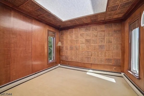 $725,000 | 67 Sun Valley Way, Morris Plains, NJ 07950