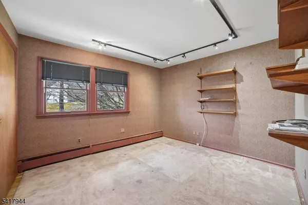 $725,000 | 67 Sun Valley Way, Morris Plains, NJ 07950